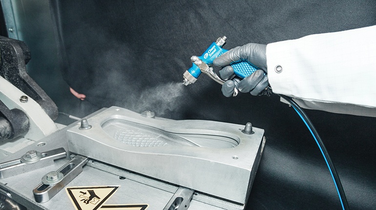 5 Bí quyết giảm tỷ lệ đế giày lỗi & Giải pháp từ JM Enterprise